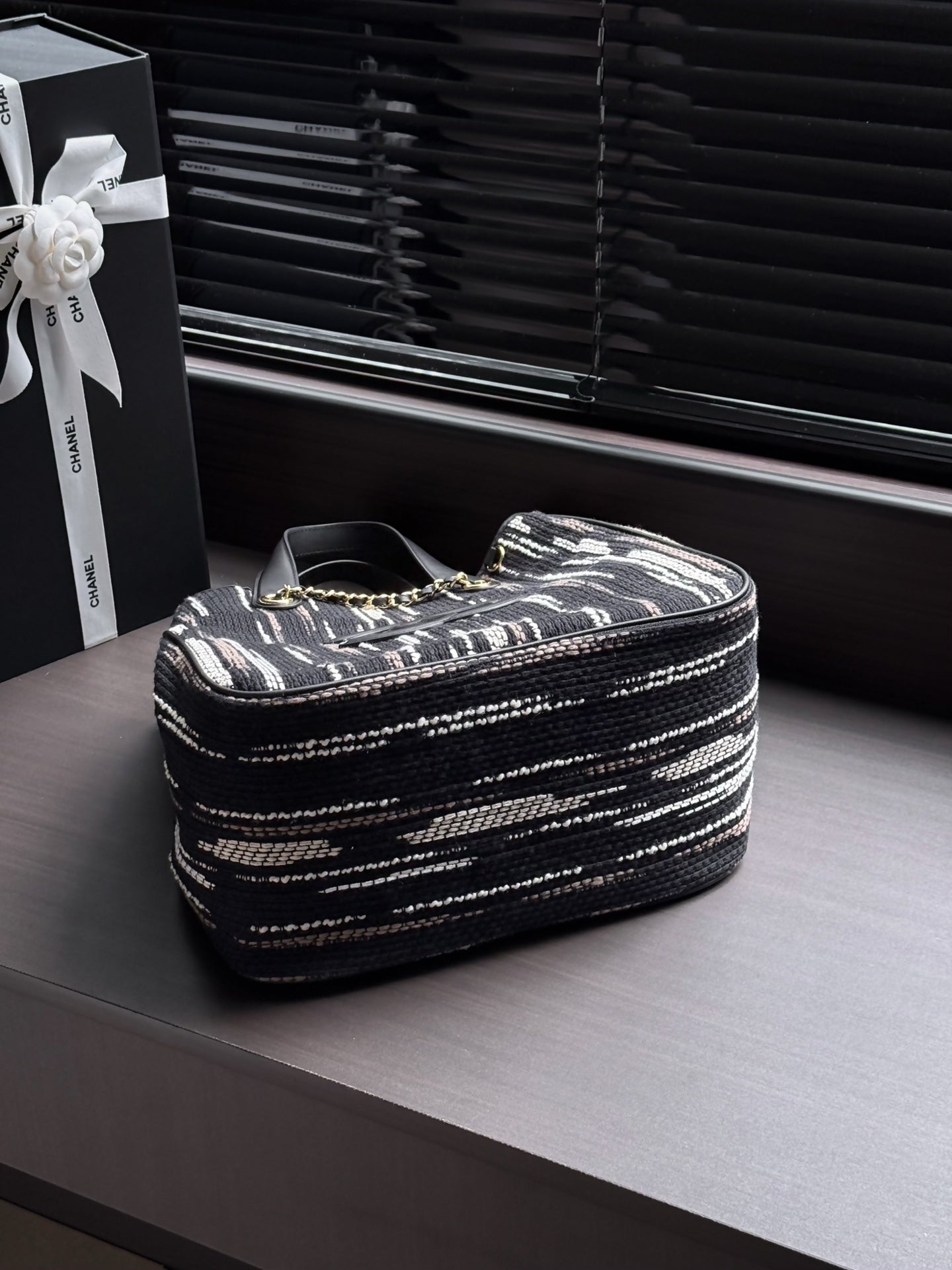 CHANEL 26S SHOPPING TOTE 36 IN BLACK WITH WHITE VERTICAL-STRIPED TWEED