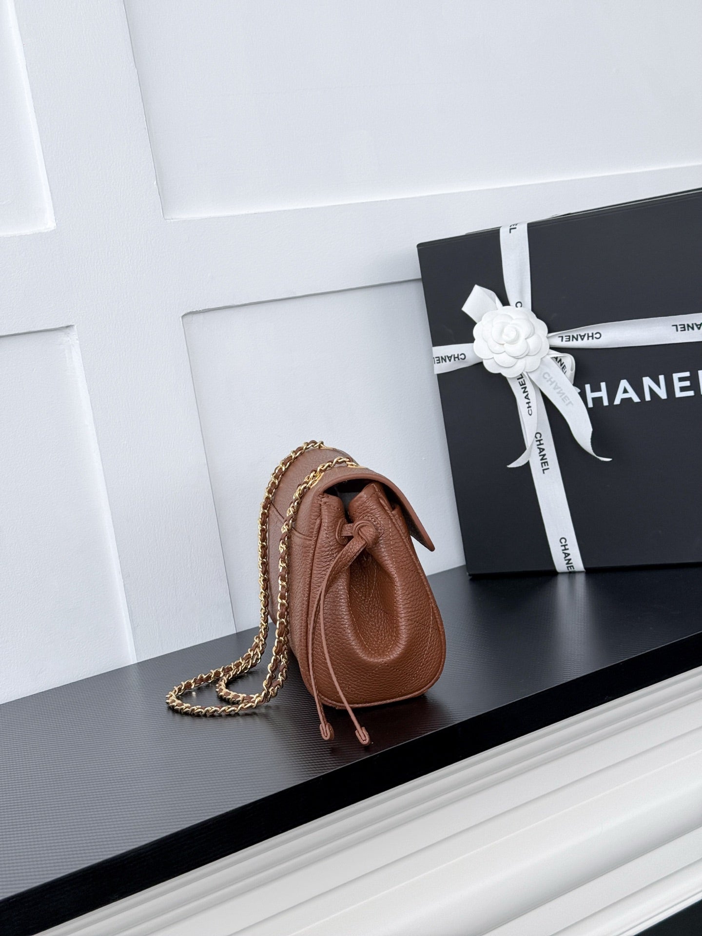 CHANEL 26S SHOULDER BAG 29 IN BROWN GRAINED CALFSKIN