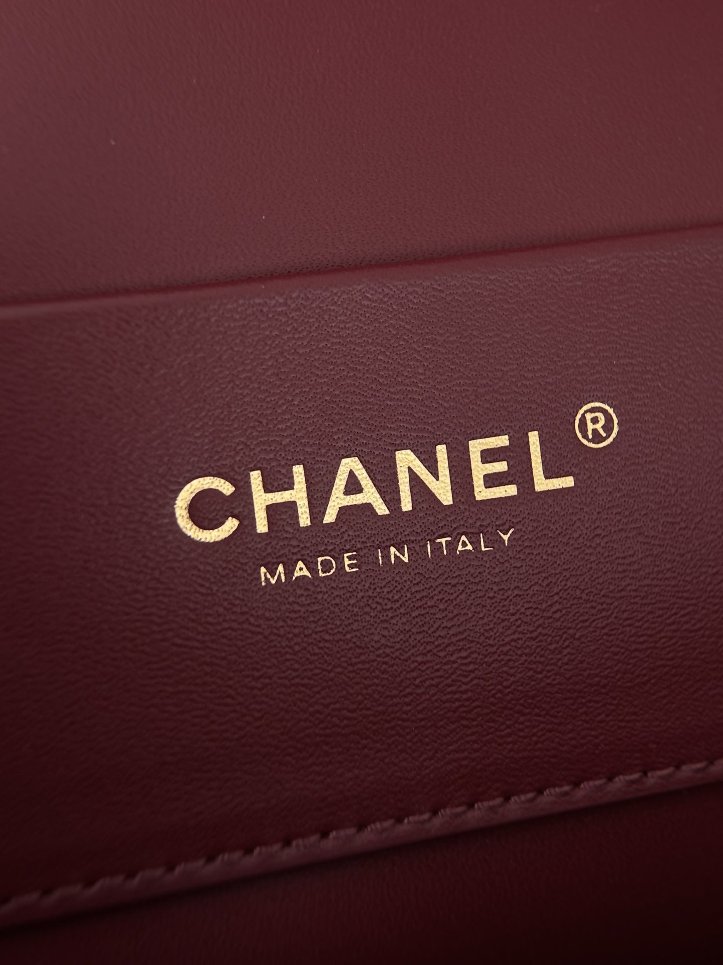 CHANEL 26S HANDBAG 32 IN BLACK SMOOTH CALFSKIN