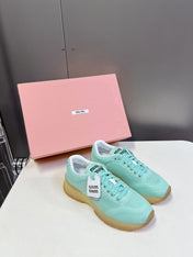BASIC SNEAKERS IN TURQUOISE MESH