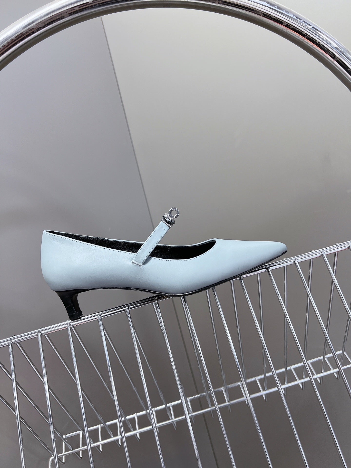 HM 26S MARY JANE POINTED TOE HEELS 40MM IN LIGHT BLUE CALFSKIN KELLY BUCKLE