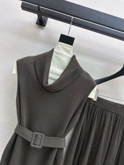 HERMES 26S SLEEVELESS TOP AND STRAIGHT-LEG TROUSERS SET 752