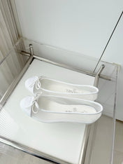 CHANEL 26S BALLET FLATS IN WHITE MESH TOE CAP AND BOW
