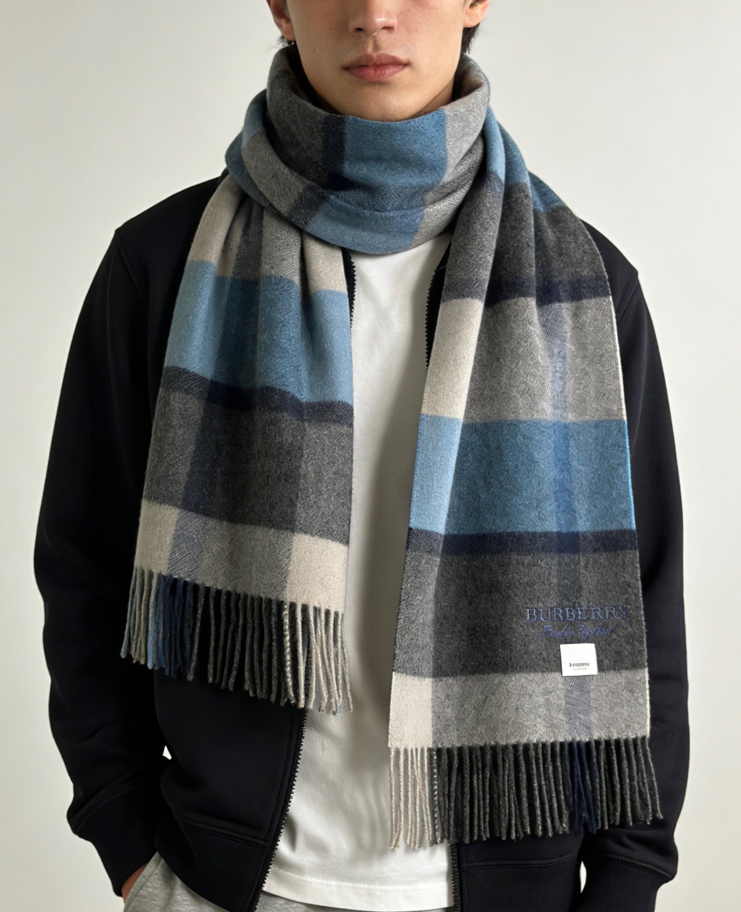 BURBERRY 26S SCARF 180CM IN CASHMERE 160449