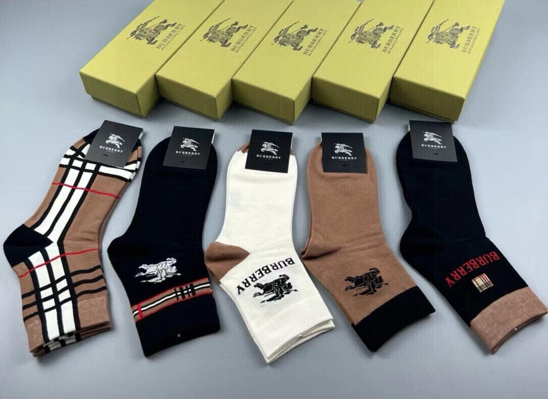 BURBERRY 26S ANKLE SOCKS 367191 (1 BOX)