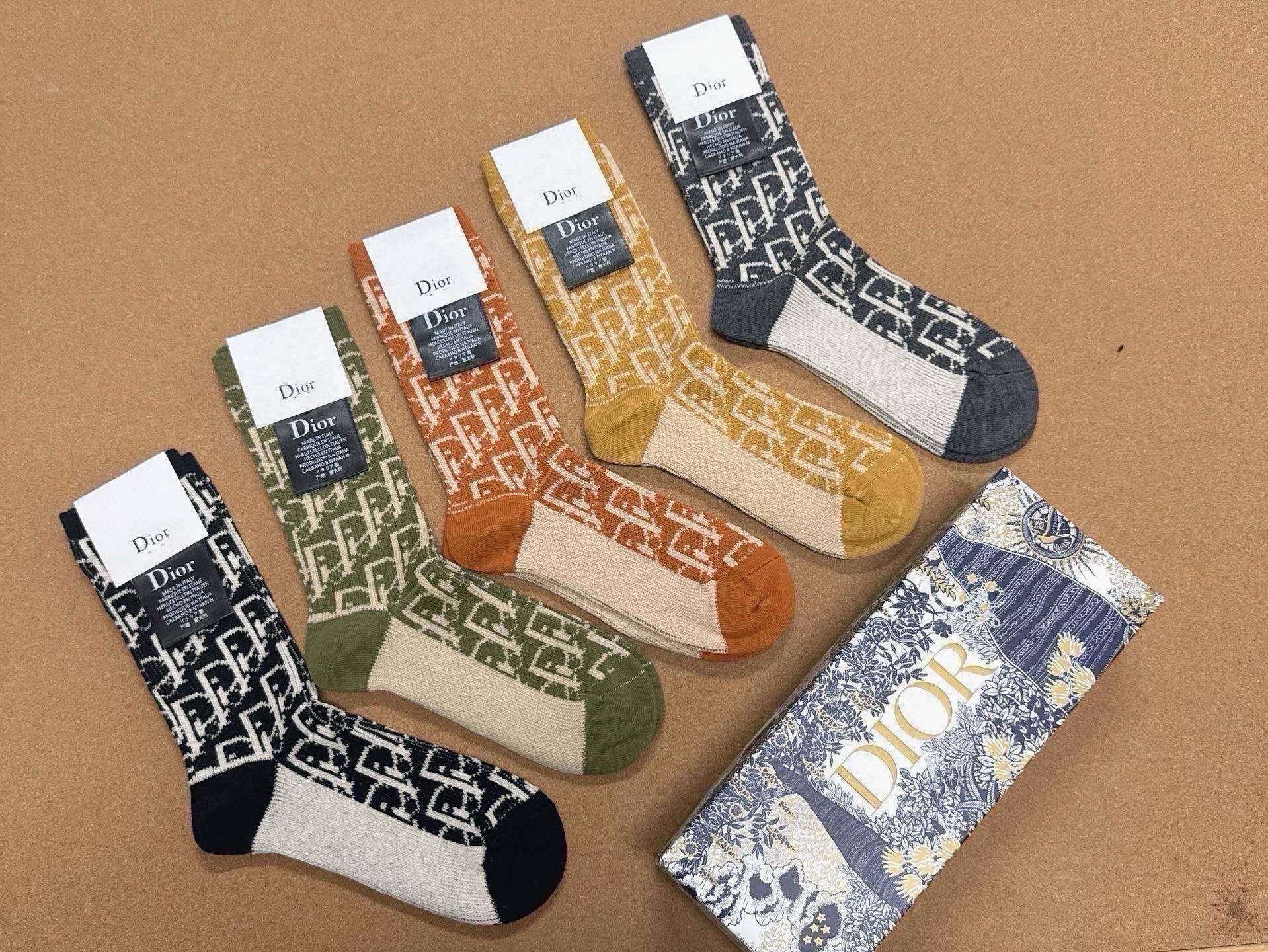 DIOR 26S CREW SOCKS 412447 (1 BOX)