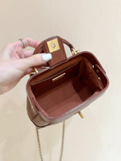 CHANEL TOP HANDLE BAG 18 IN BROWN OIL-WAX LAMBSKIN GOLD HARDWARE