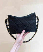 CHANEL HOBO 24 IN BLACK LAMBSKIN GOLD HARDWARE