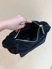 HOBO BAG 32 IN BLACK NYLON WITH GOLD METAL