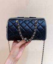 MEITO BOSTON MATELASSE CAVIAR SHOULDER HANDBAG 18 IN BLACK LAMBSKIN