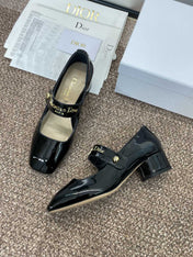 MEDIUM 35 MM HEEL PUMP IN BLACK PATENT CALFSKIN