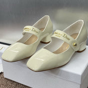 MEDIUM 35 MM HEEL PUMP IN WHITE PATENT CALFSKIN