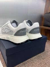 DIOR 25S D-RUN'N COUPLE SNEAKERS IN WHITE GRAY CALFSKIN AND MESH