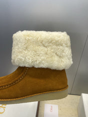 CHLOÉ 26S SHEARLING BOOTS IN BROWN SUEDE