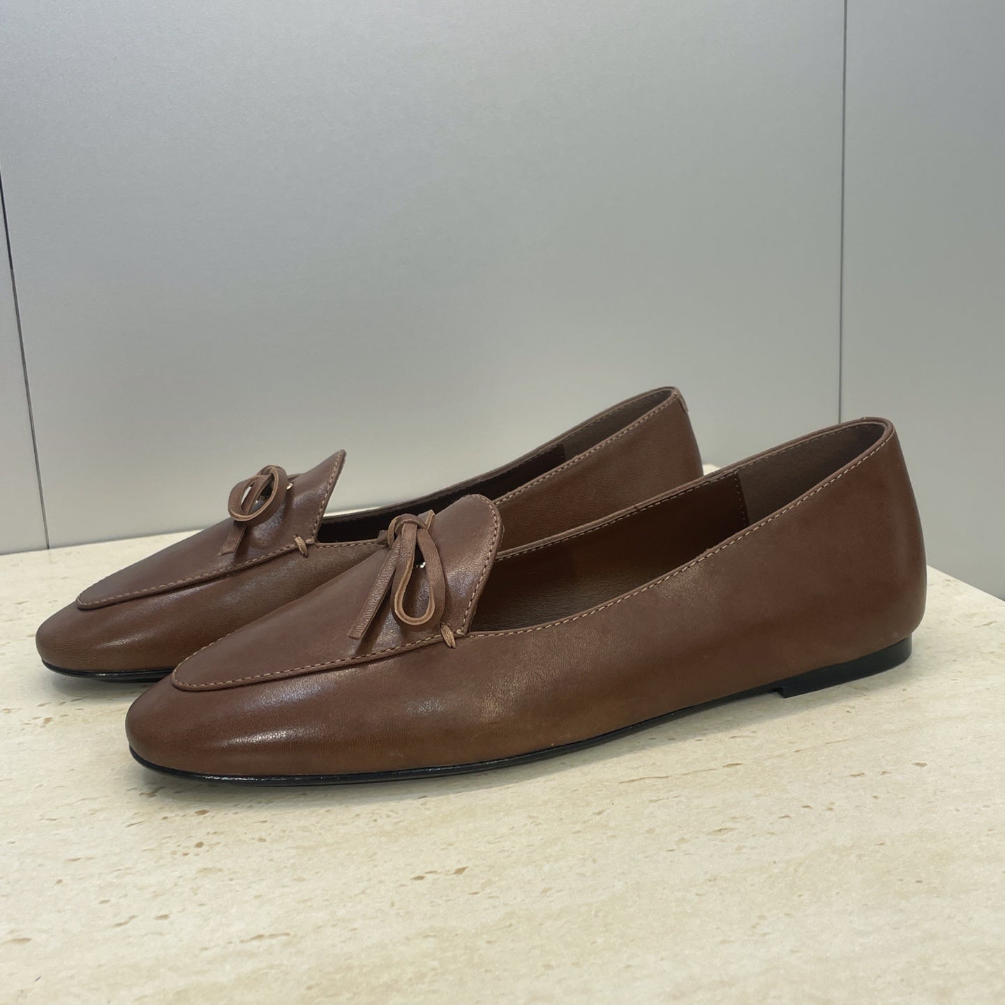 CELINE 26S BALLET FLATS IN DARK BROWN LAMBSKIN WITH BOW
