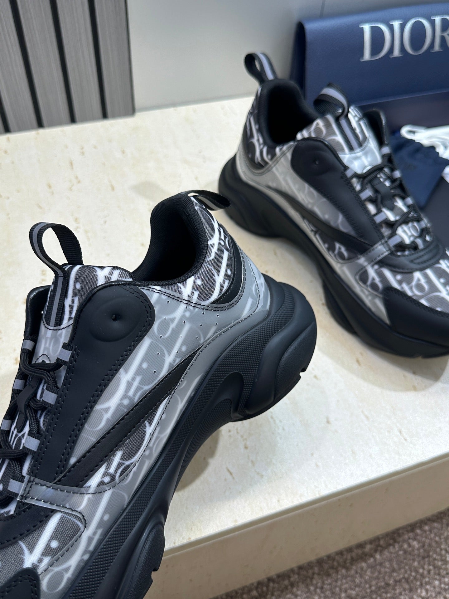 DIOR 26S SNEAKERS STYLE 019