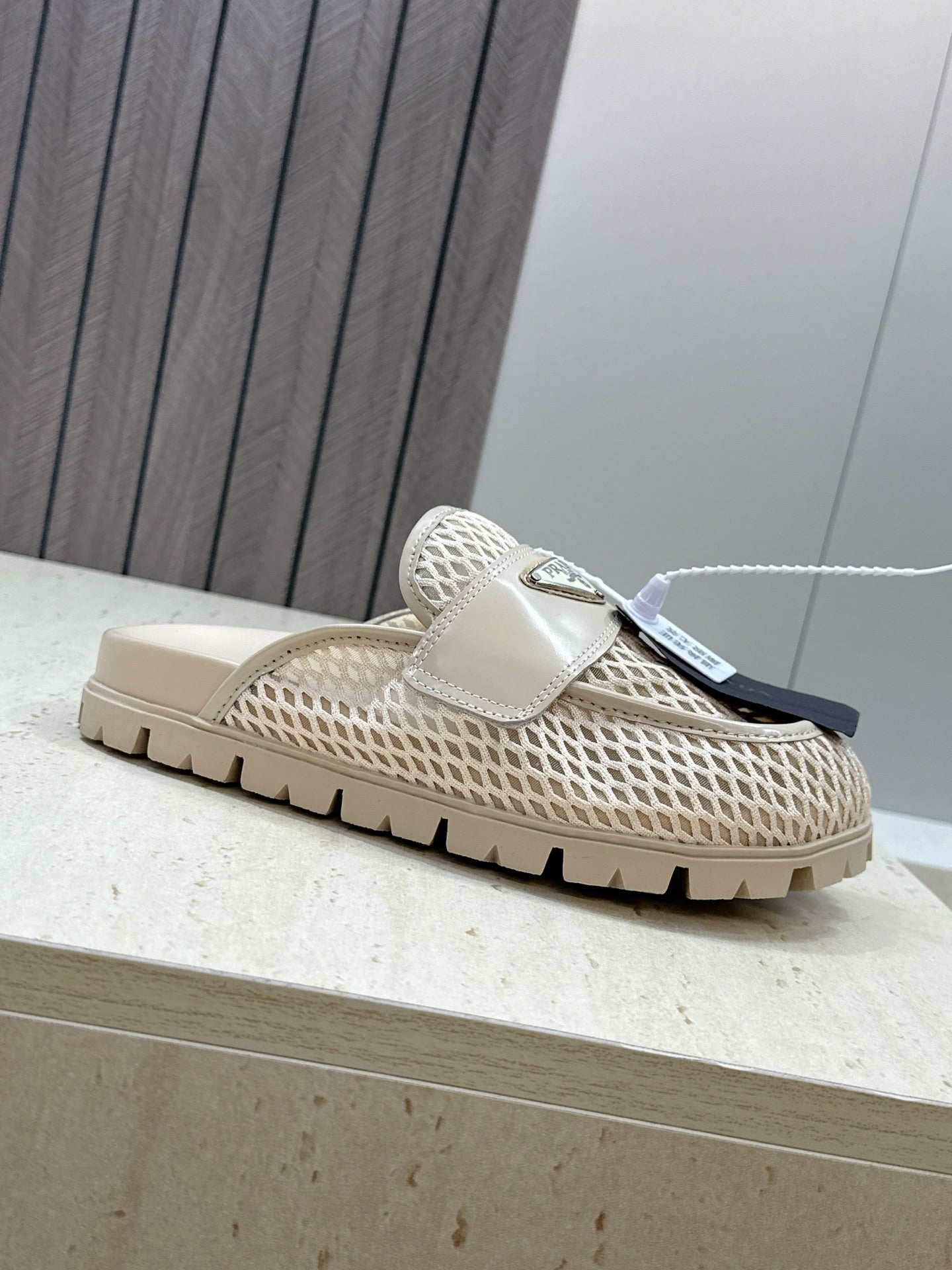 PRADA 26S MULE LOAFERS IN BEIGE MESH AND CALFSKIN