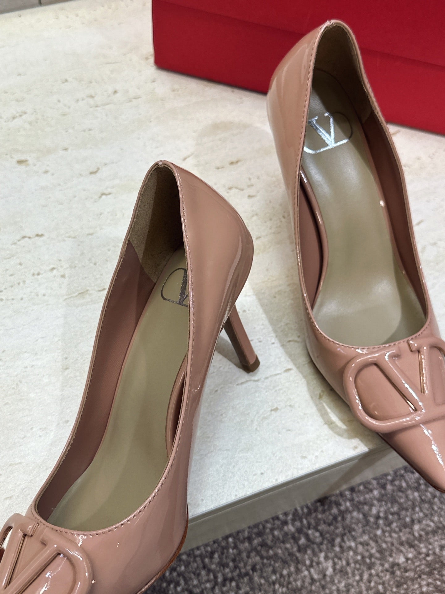 VALENTINO 26S HIGH HEELS 80 MM IN NUDE PATENT CALFSKIN