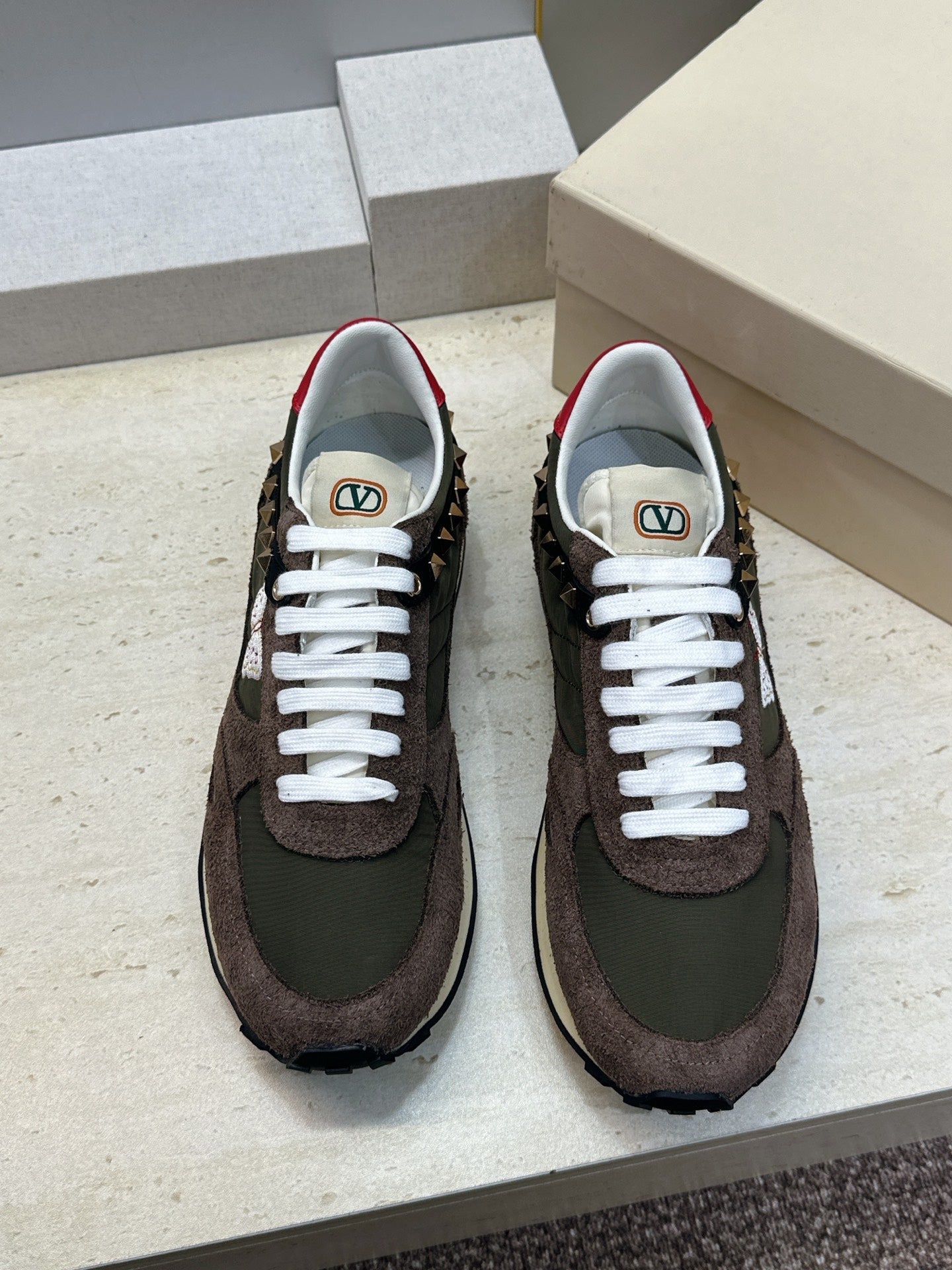 VALENTINO 26S BUTTERFLY EMBROIDERED SNEAKERS IN BROWN SUEDE & MOSS GREEN FABRIC