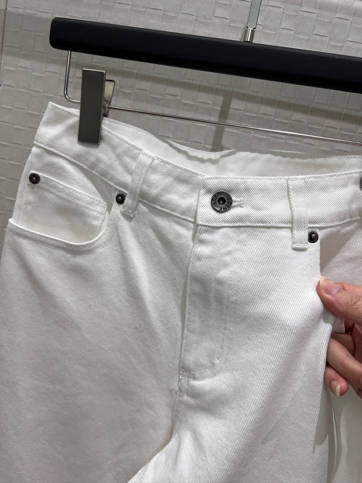 LOEWE 26S WIDE-LEG JEANS 604