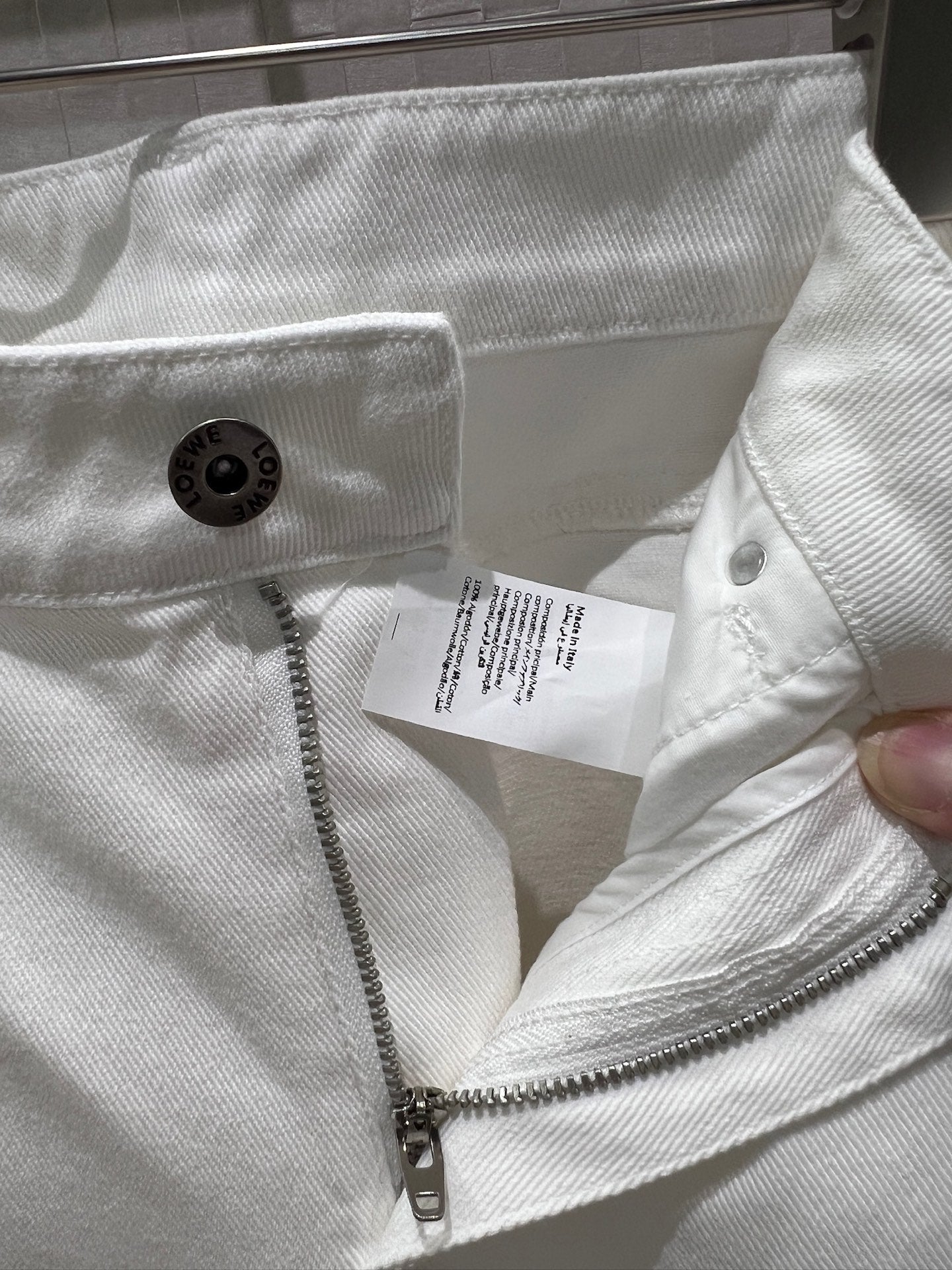 LOEWE 26S WIDE-LEG JEANS 604