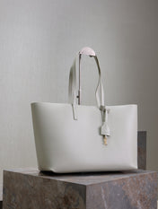 SHOPPING TOTE BAG 38 IN WHITE CALFSKIN