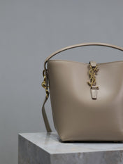 YSL 25S LE 37 BUCKET 20 IN BEIGE CALFSKIN GOLD HARDWARE
