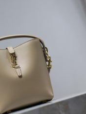 YSL 25S LE 37 BUCKET 15 IN BEIGE CALFSKIN GOLD HARDWARE