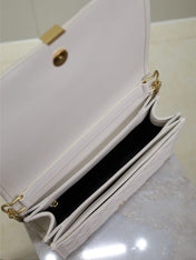 BECKY 26 IN WHITE QUILTED LAMBSKIN GOLD HARDWARE