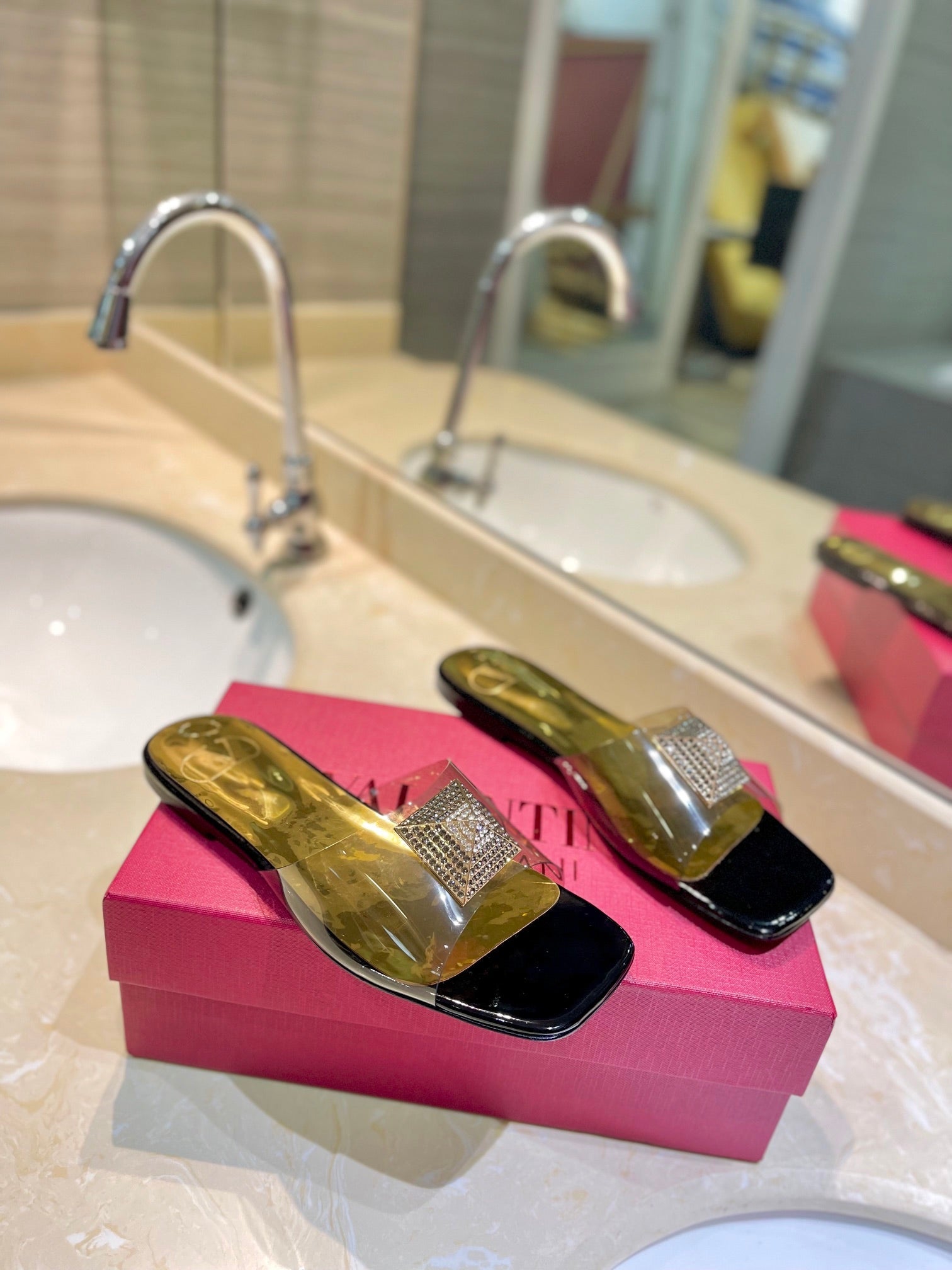 VALENTINO 26S FLAT SLIDES IN BLACK MIX GOLD LAMBSKIN WITH CRYSTAL