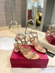 ROCKSTUD SANDAL WITH STRAP IN CAMEL BROWN CALFSKIN 60 MM
