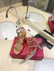 ROCKSTUD SANDAL WITH STRAP IN CAMEL BROWN CALFSKIN 60 MM