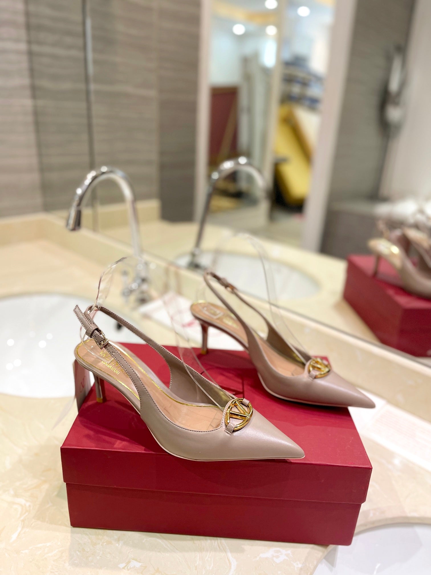 VALENTINO 26S SLINGBACK PUMPS 65 MM IN BEIGE CALFSKIN