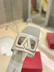 VALENTINO 26S BLOCK-HEEL SANDALS 65 MM IN CREAM WHITE CALFSKIN WITH LOGO