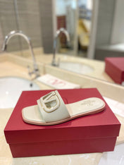 VALENTINO 26S SLIDES IN OFF WHITE CALFSKIN WITH LOGO