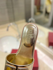VALENTINO 26S SLIDES IN GOLD CALFSKIN WITH LOGO
