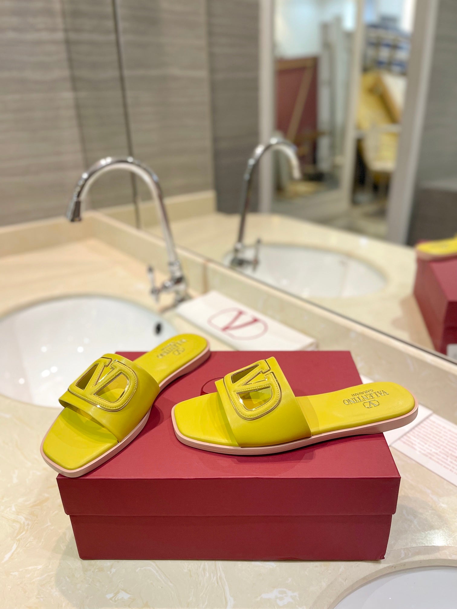 VALENTINO 26S SLIDES IN YELLOW CALFSKIN WITH LOGO