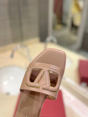VALENTINO 26S SLIDES IN NUDE CALFSKIN WITH LOGO
