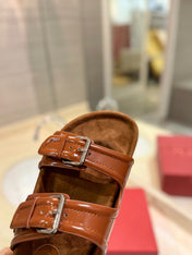 VALENTINO 26S FOOTBED SANDALS IN BROWN GLOSSY LEATHER MIX SUEDE