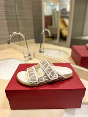 VALENTINO 26S VELCRO SANDALS IN CREAM WHITE AND BEIGE JACQUARD FABRIC
