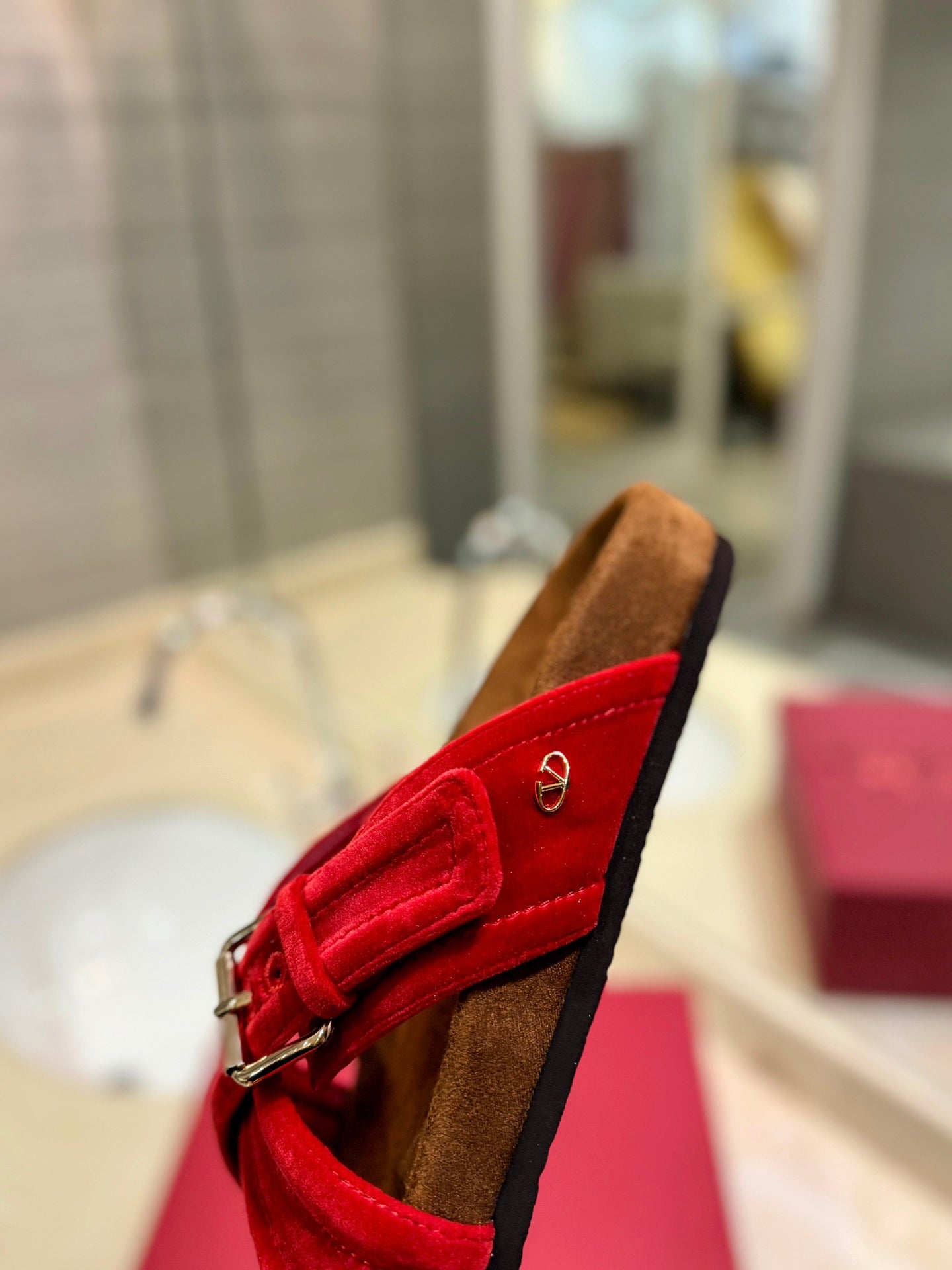 VALENTINO 26S CROSS STRAP SANDALS IN RED VELVET MIX BROWN SUEDE