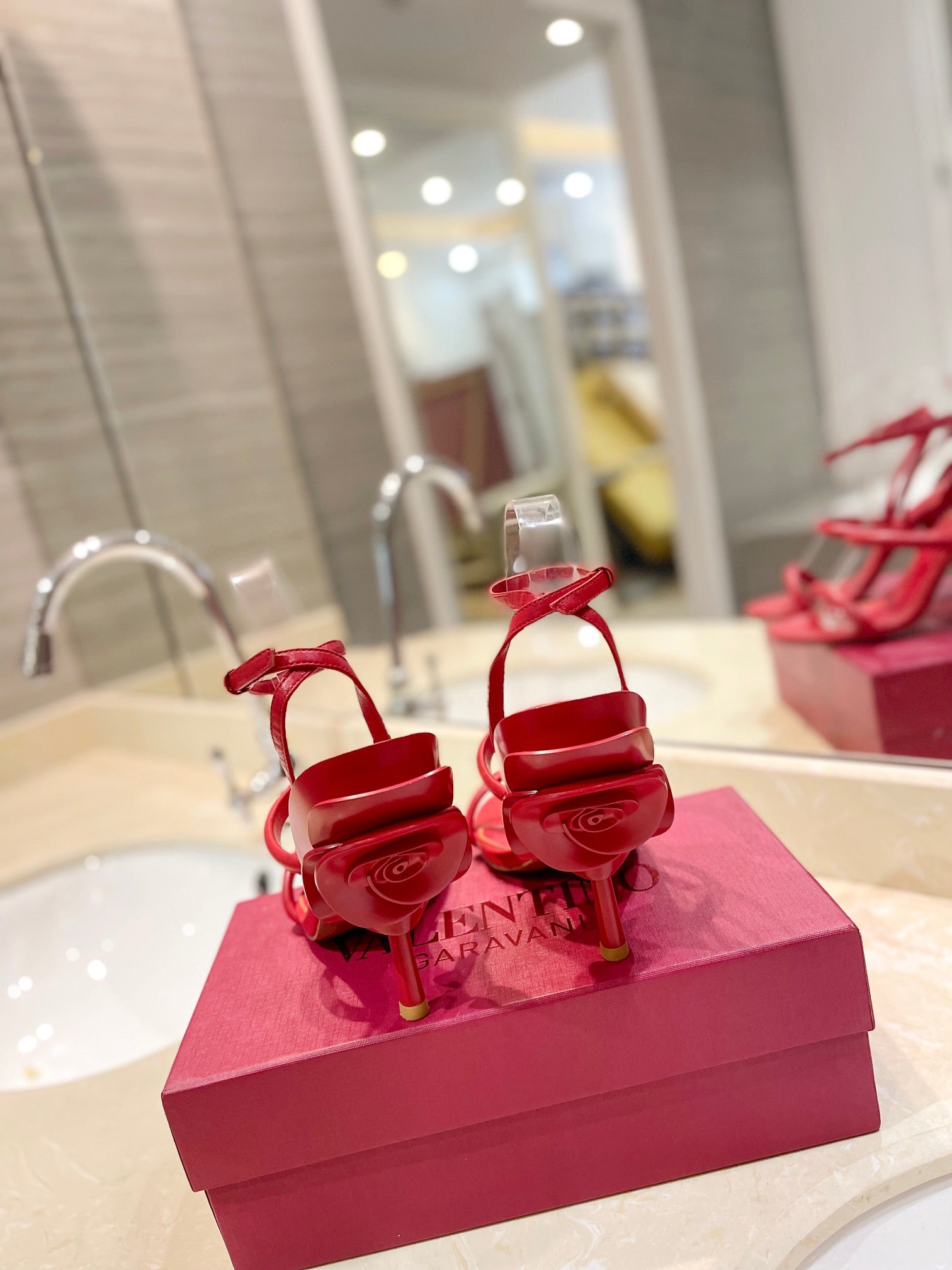 VALENTINO 26S STRAPPY HEEL SANDALS 100 MM IN RED CALFSKIN