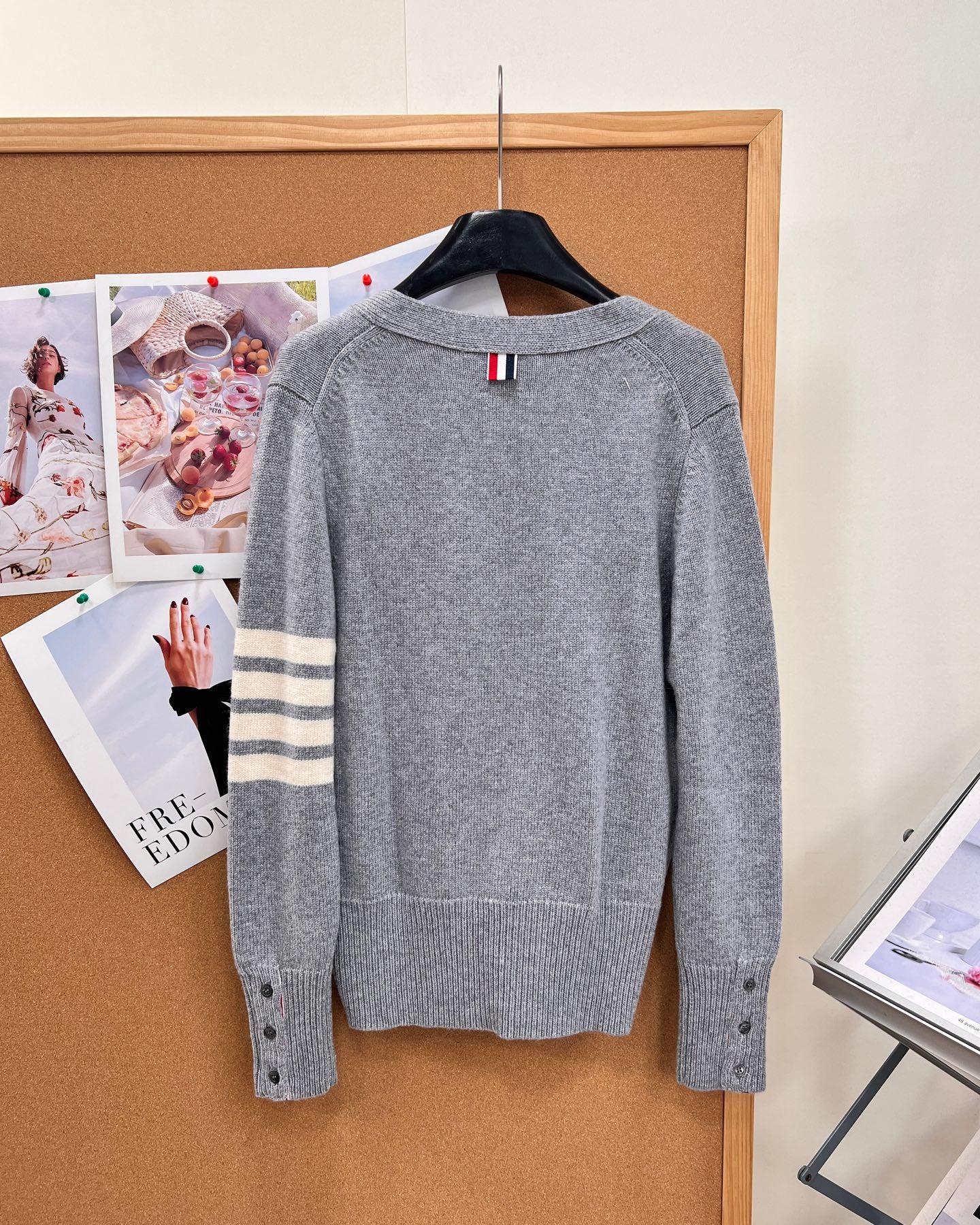 THOM 26S V-NECK KNIT CARDIGAN 293