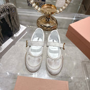MIUMIU 26S MARY JANE FLATS IN WHITE CALFSKIN GOLD BUCKLE