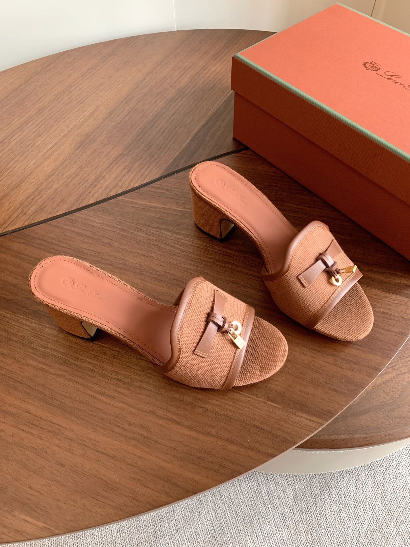 LP 26S SUMMER MULE HEELS 60MM IN DUSTY ROSE BROWN CANVAS AND CALFSKIN GOLD HARDWARE