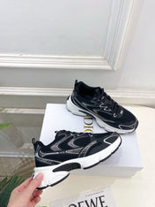 DIOR 26S SNEAKER IN BLACK CALFSKIN AND MESH FABRIC