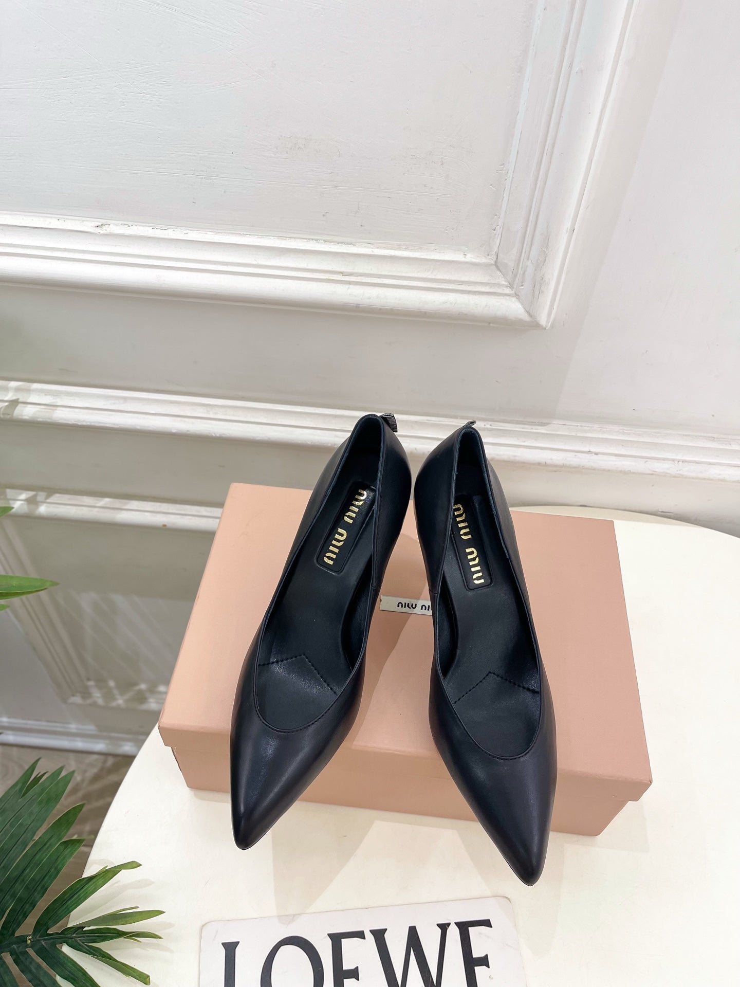 MIUMIU 26S POINTED TOE HIGH HEELS 85MM IN BLACK CALFSKIN