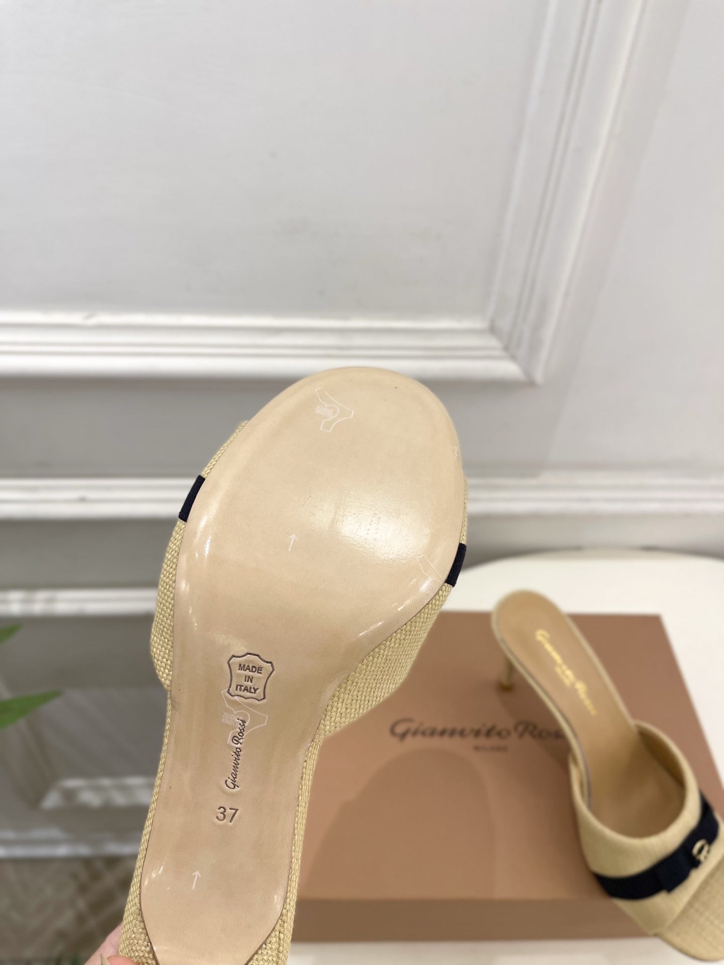 GIANVITO ROSSI 26S HIGH-HEEL SANDALS 80 MM IN BEIGE WOVEN FABRIC