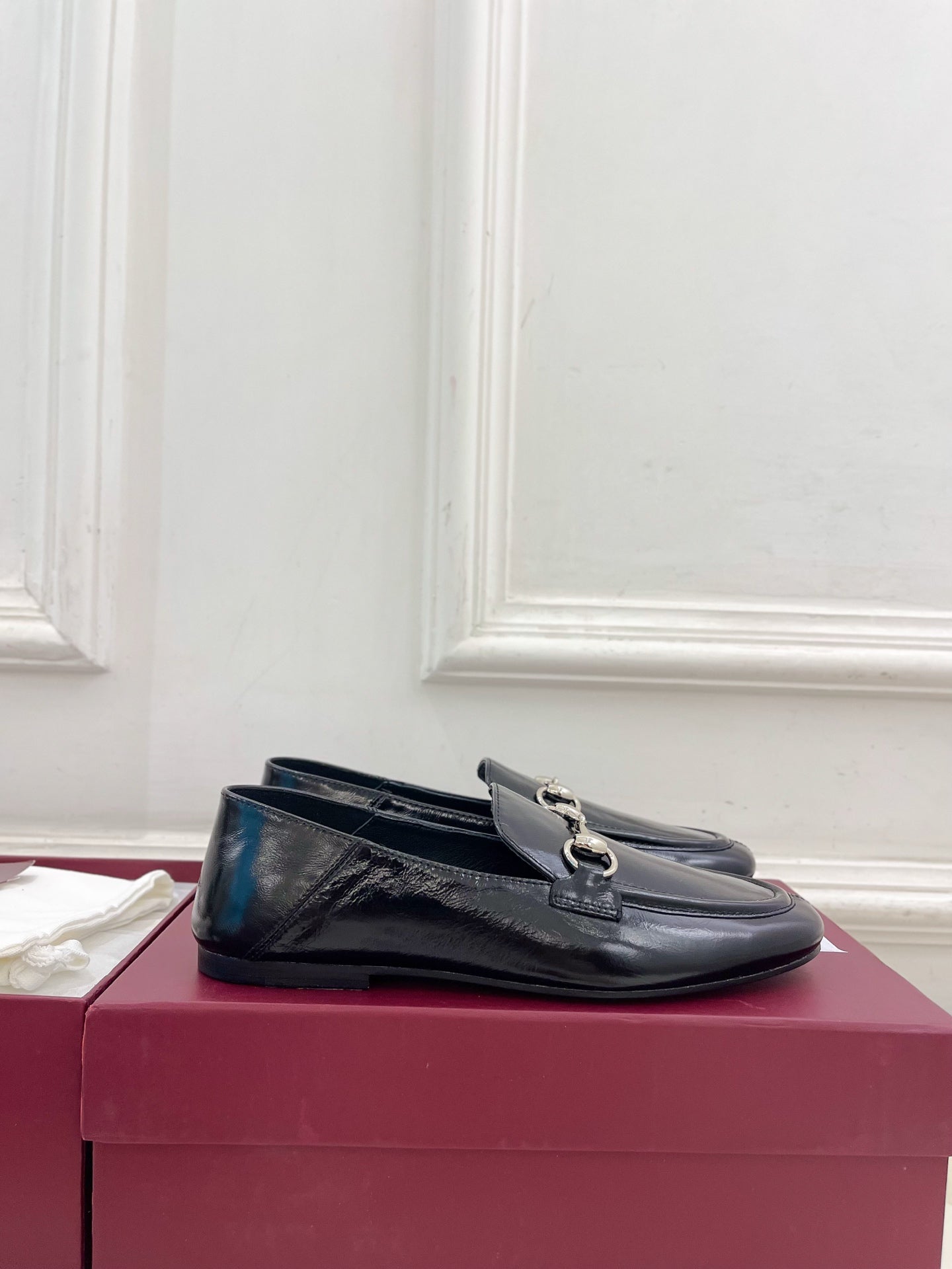 GUCCI 26S LOAFERS MM IN BLACK CALFSKIN WITH SILVER HARDWARE