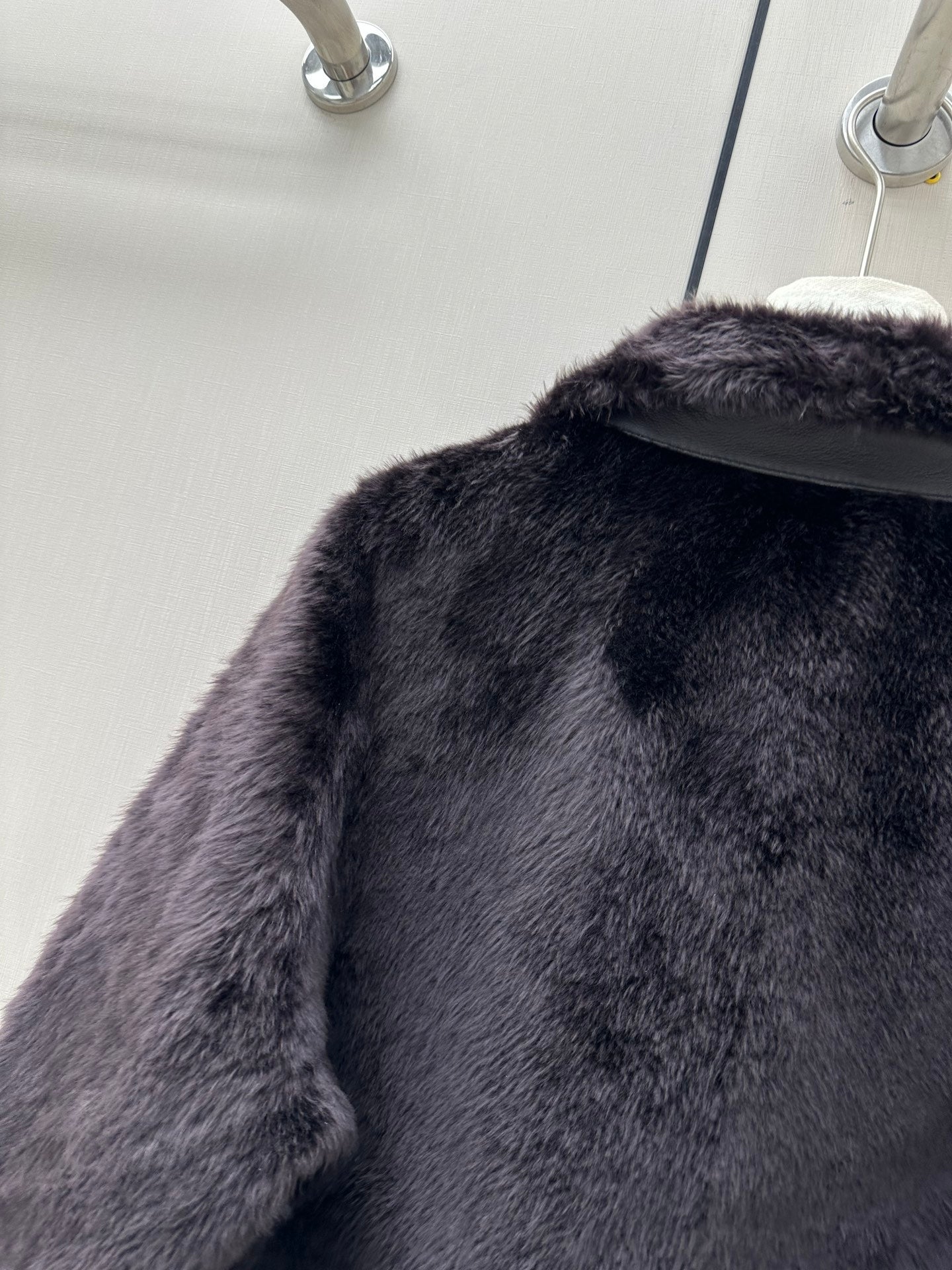 CELINE 26S ZIP-UP FUR JACKET 578